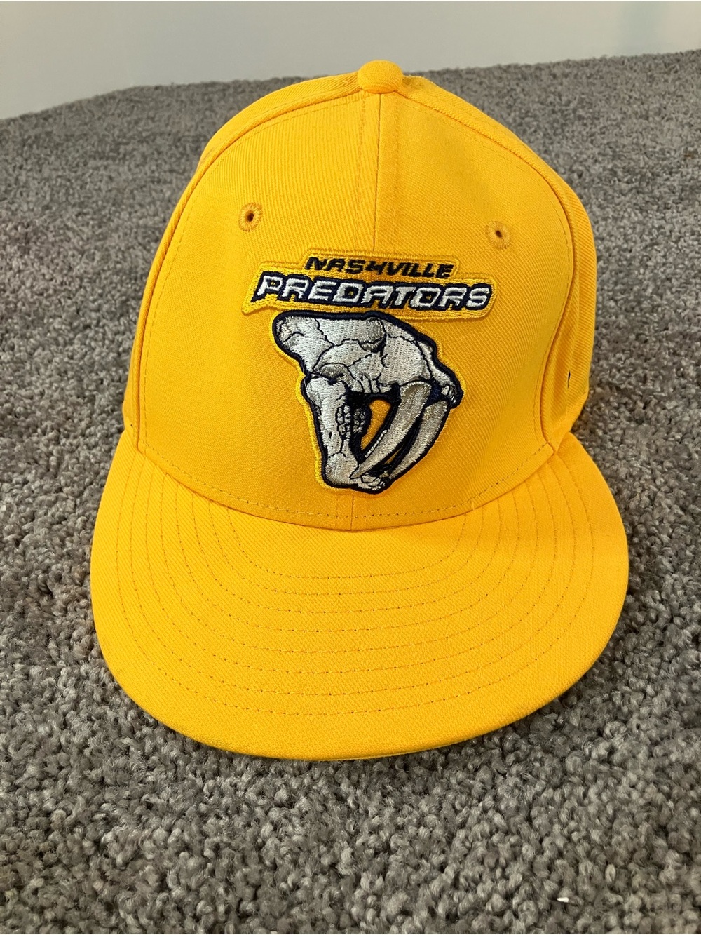 Nashville Predators NHL Fanatics Fitted Yellow Hat Men’s Size: 7 1/4
